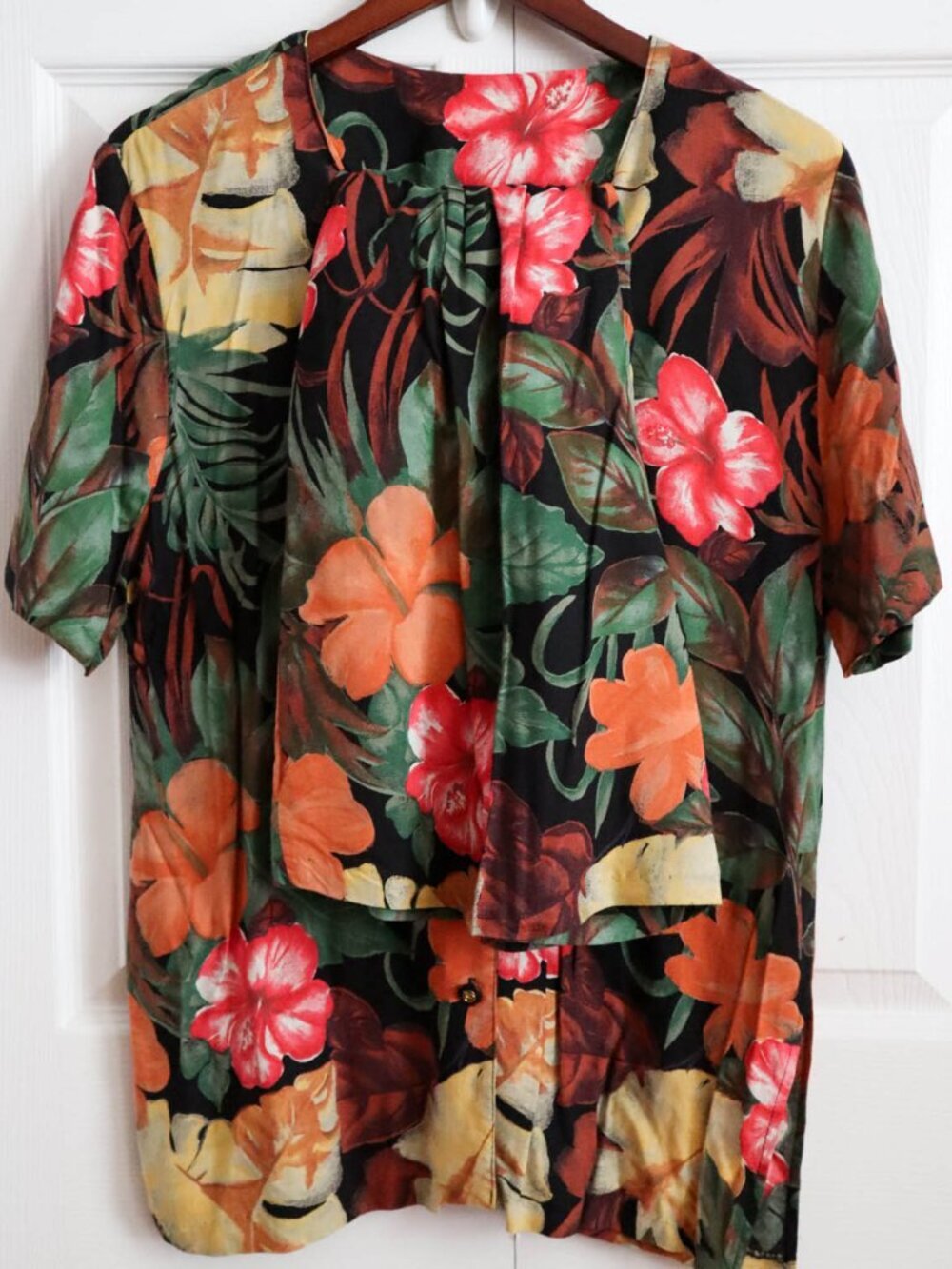 Vintage Hawaiian Floral Print Matching Set Shorts & Shirt Sz S Rayon Tropical
